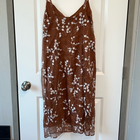 J Crew Collection Embroidered 90’s Core Strappy Slip Dress Midi Size 4 - Picture 5 of 9